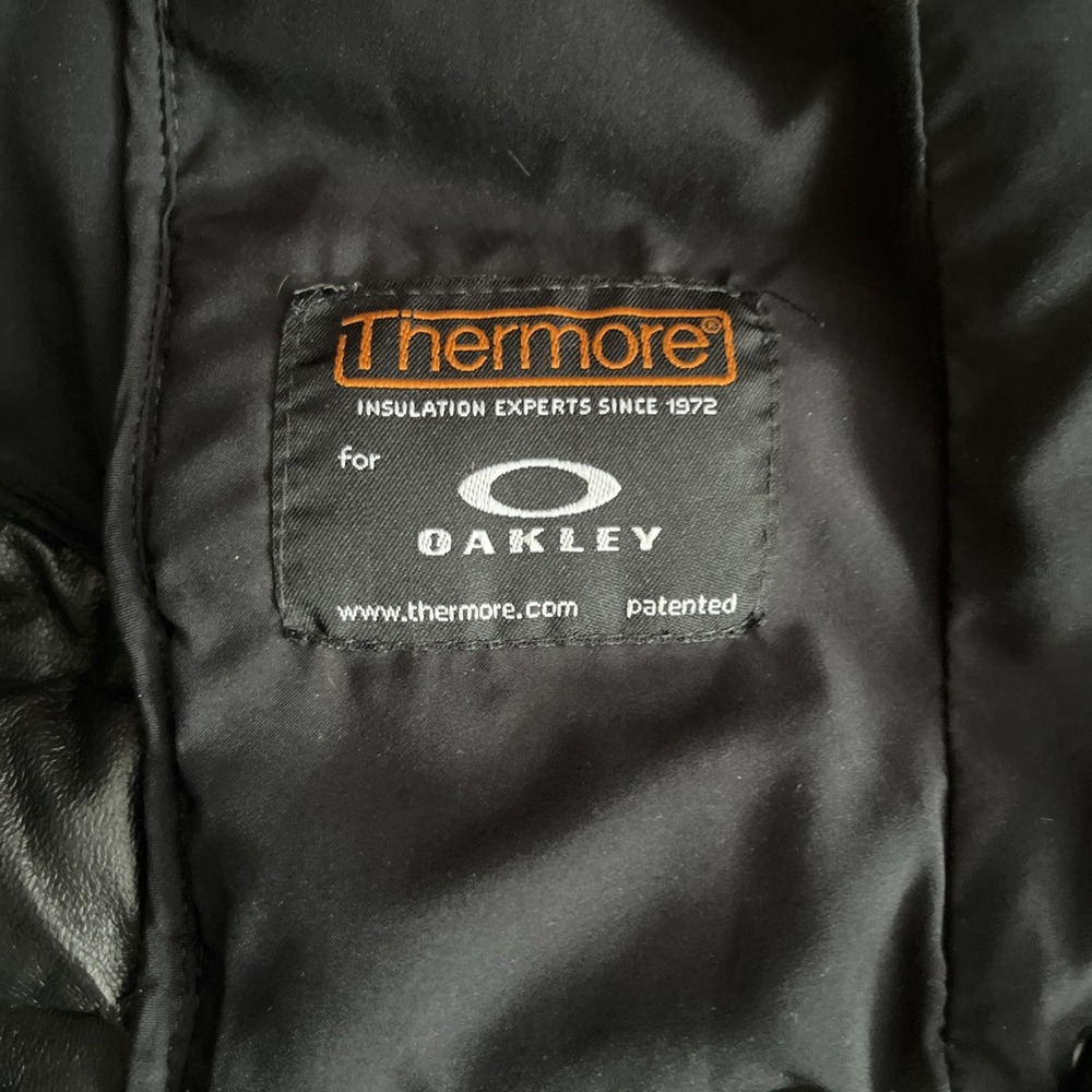 Oakley Eclipse RC Quilted‎ Vest Black Thermocare Performance Skiing Medium - Picture 9 of 9
